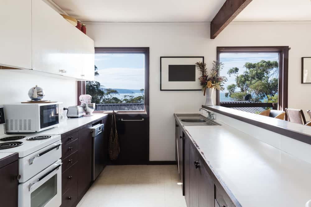 Design Tips The Parallel Kitchen, Minimum Distance Between Kitchen Island And Counter Nz