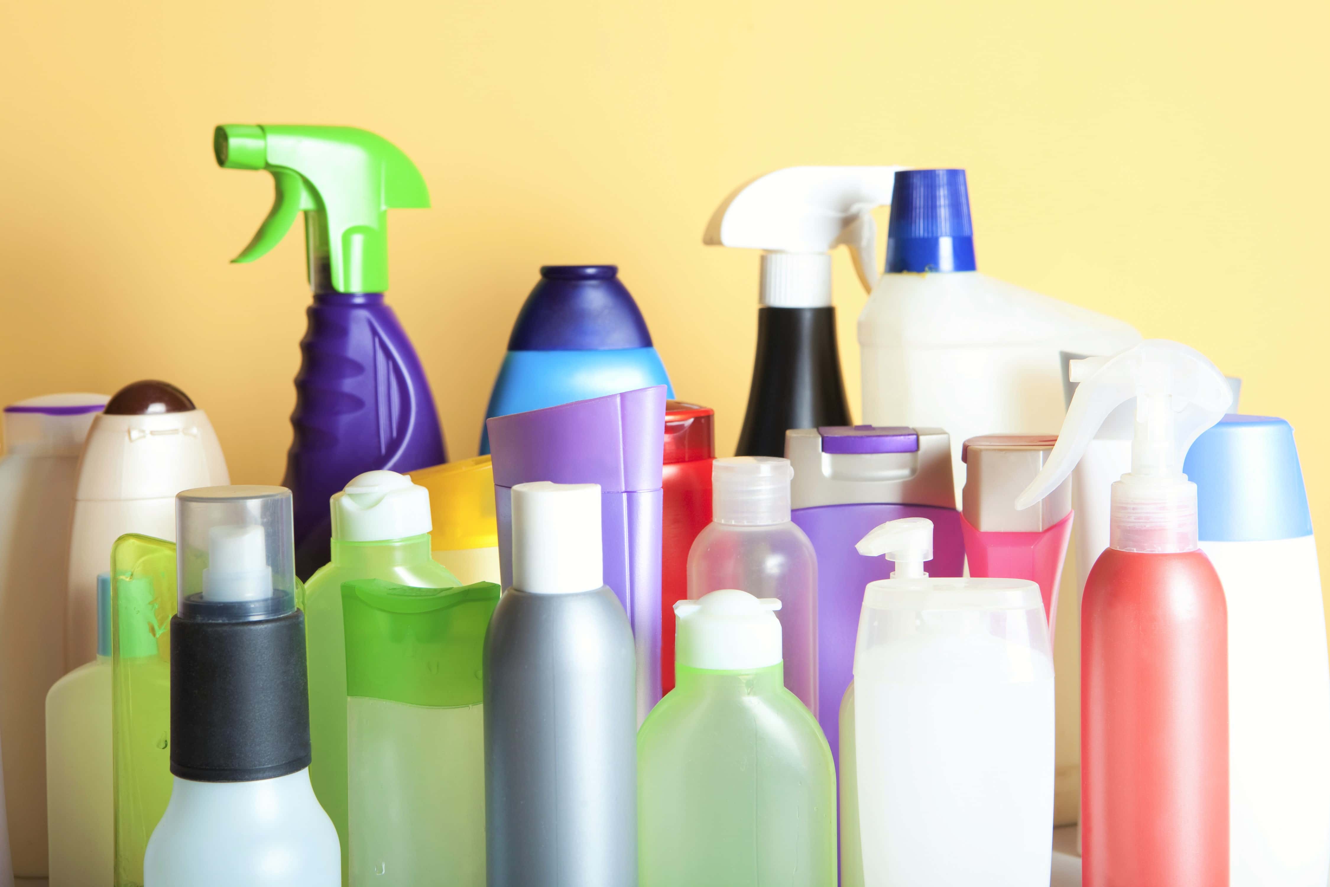 3 Easy DIY Deep Cleaning Agents for Your Kitchen - HomeLane Blog