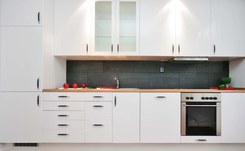 Kitchen Cabinet Handles 5 Top Tips To, Best Looking Handles For White Kitchen Cabinets In India