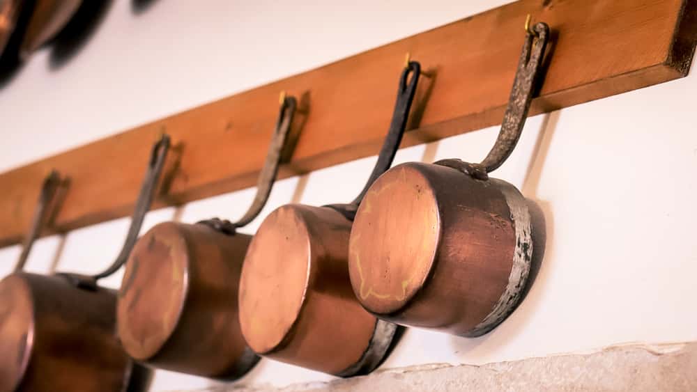 hanging pot and pans