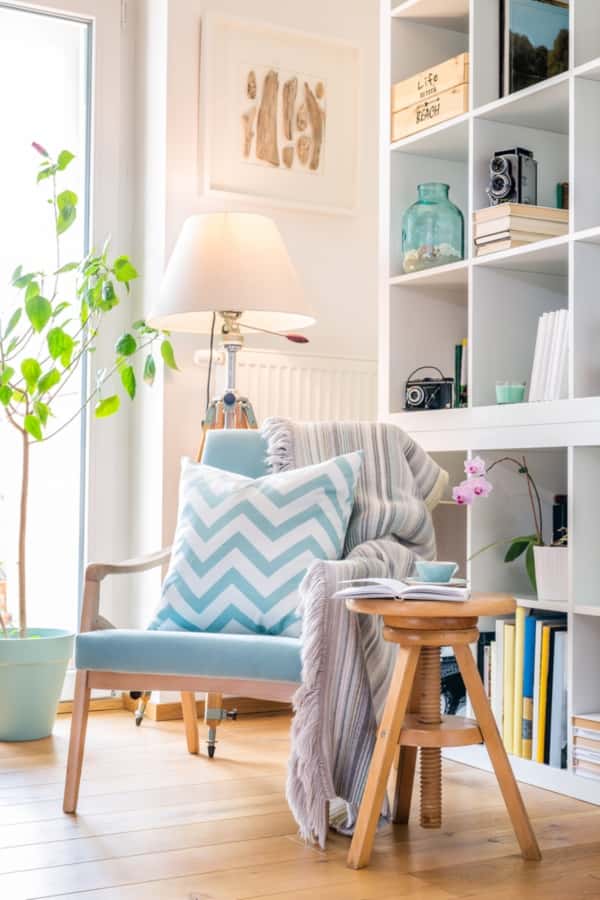 Multipurpose Living room for Book Lovers