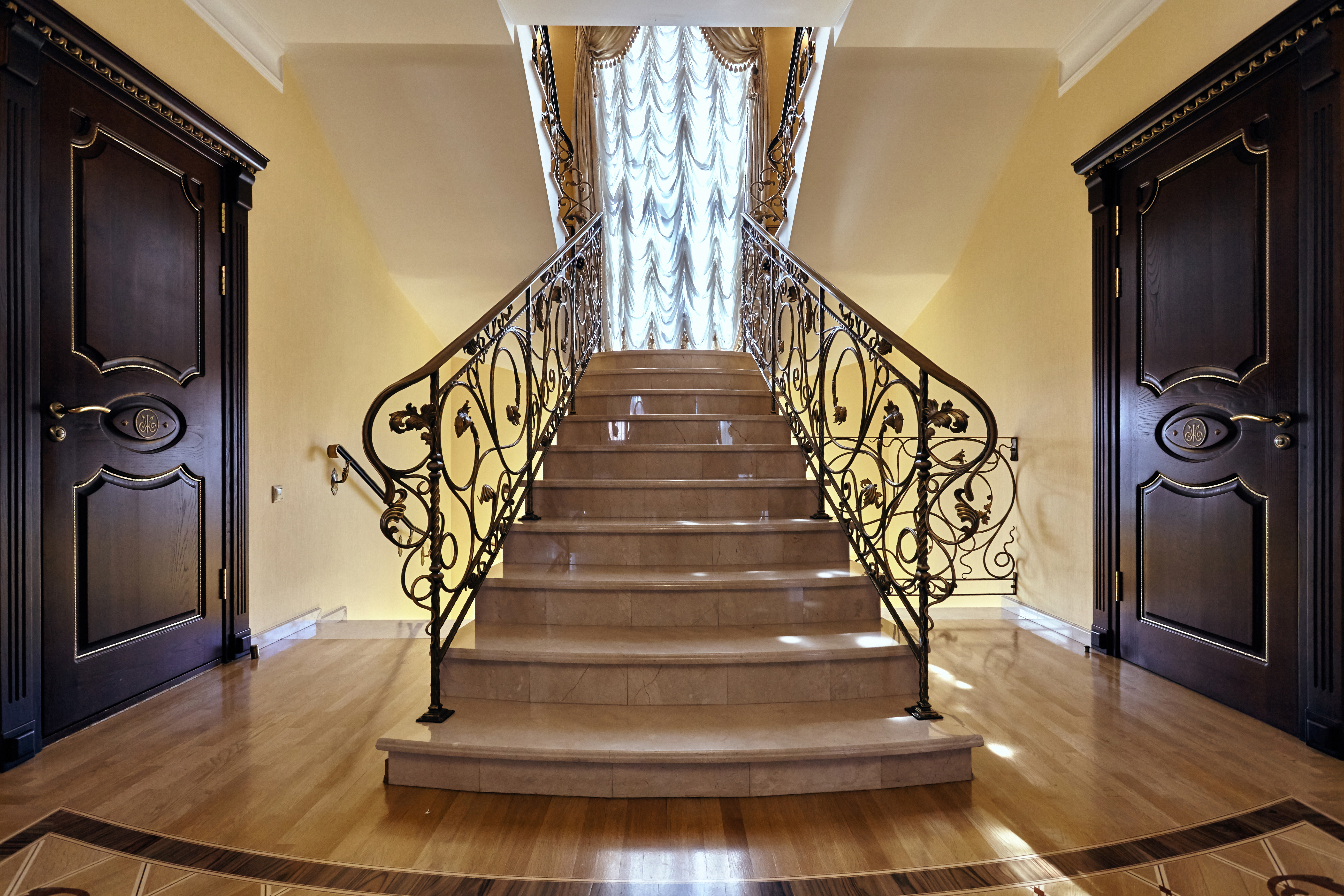 Gorgeous Railing Designs in Steel or Iron for your Home ...