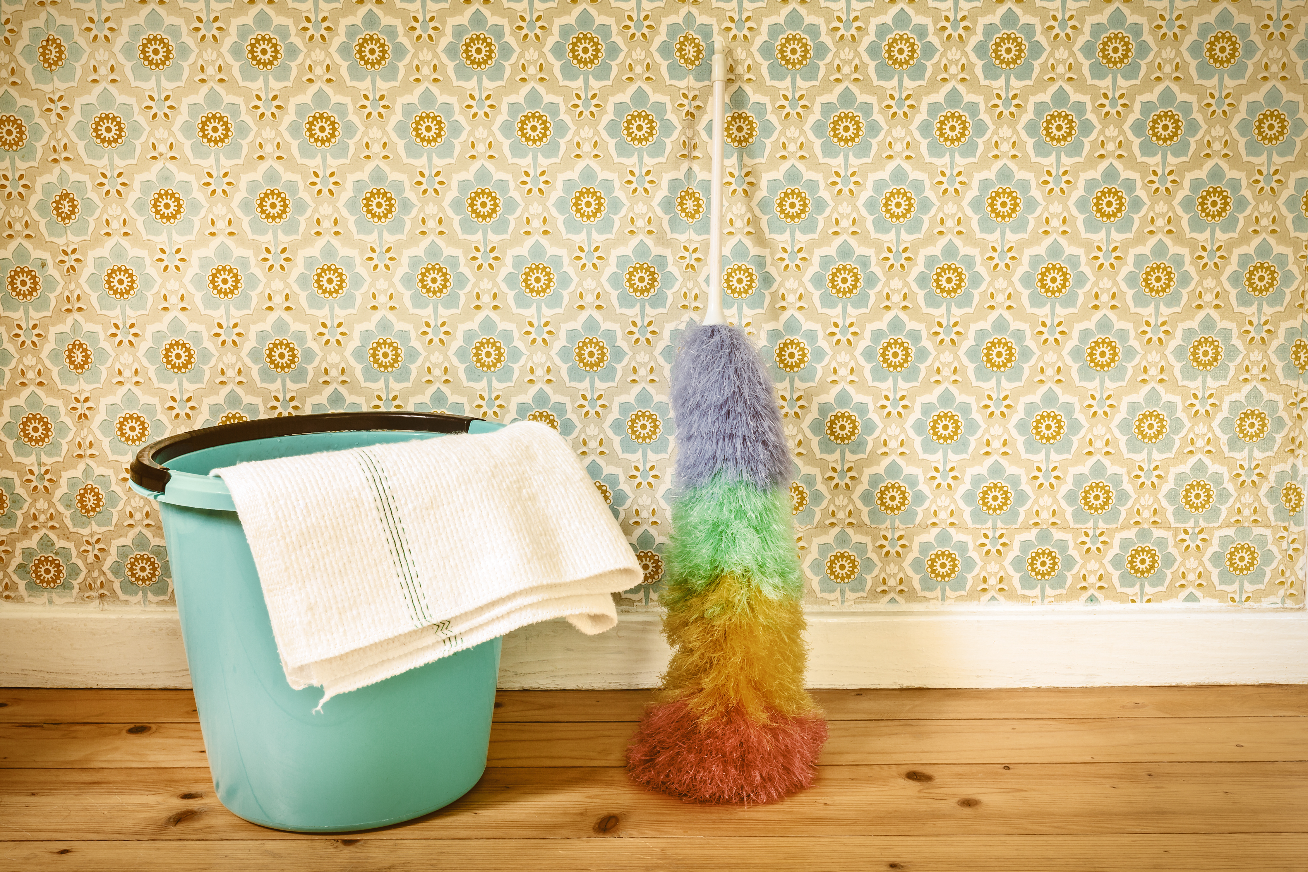 How to clean Kitchen wallpaper