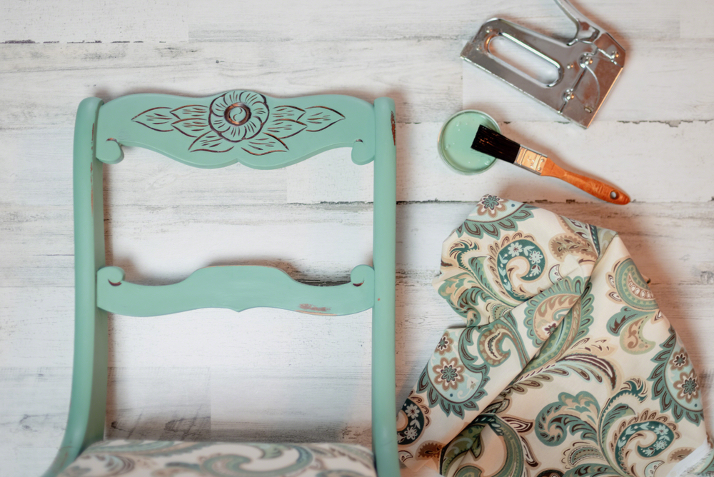 tips to paint a furniture