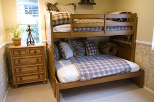 Trundle bed for guests