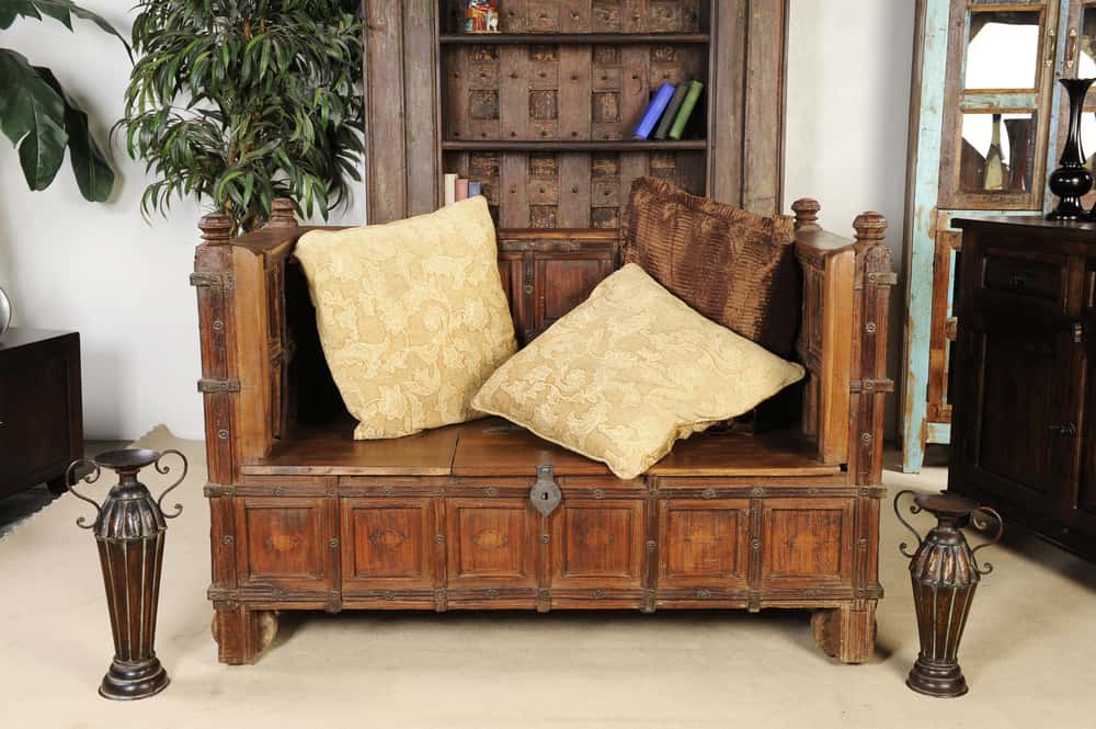 rustic furniture for traditional interior design