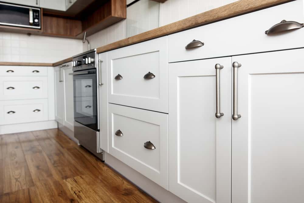 Kitchen Cabinet Handles 5 Top Tips To, Modern Black Kitchen Door Handles Design