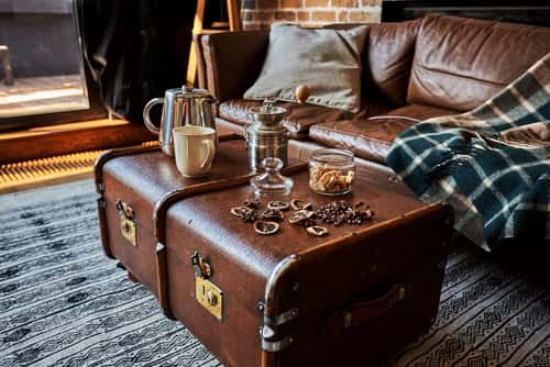 rustic accessories for brown living room