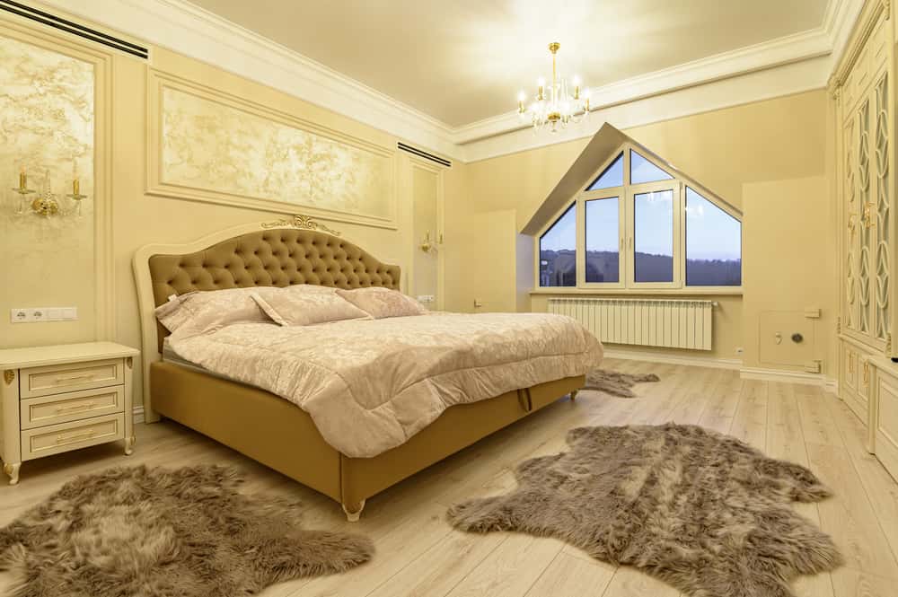 velvet blanket and pillow ideas for bedroom