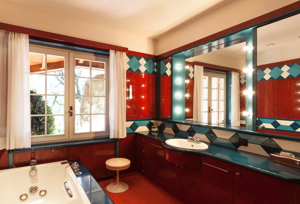 wine colour bathroom tiles