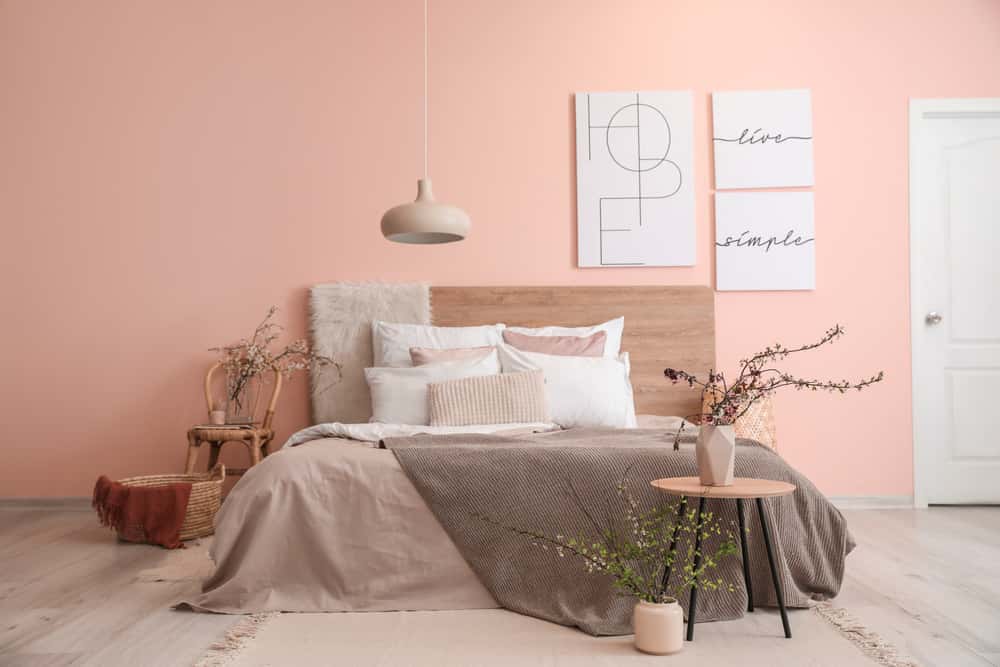 pastle pink bedroom