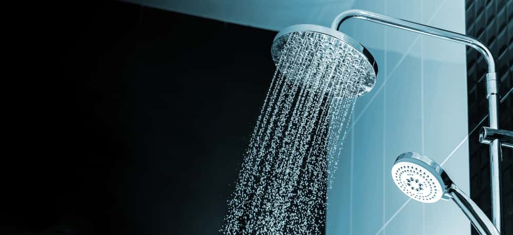 cleaning unclogged shower head