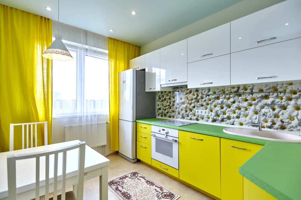 semi modular kitchen colours