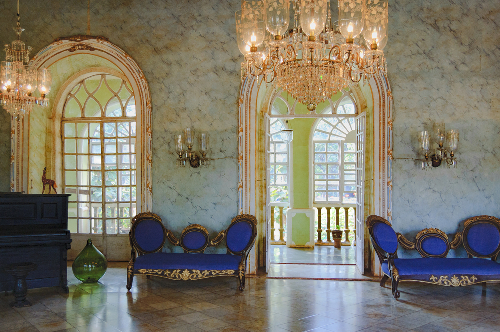 Royal living room designs