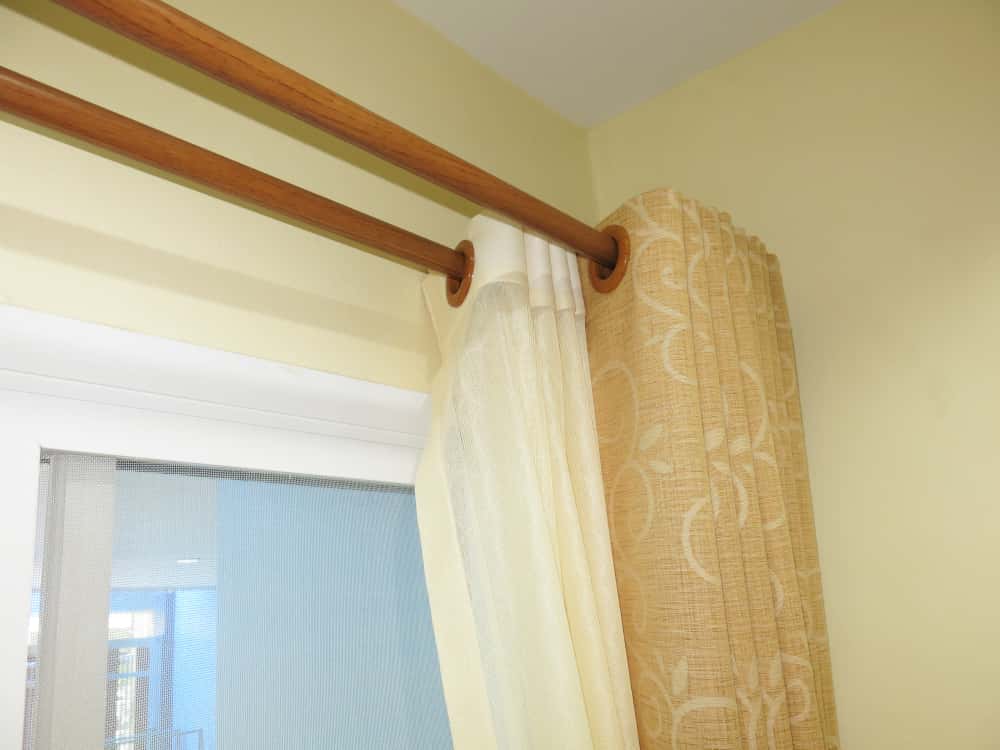 double or parallel curtain rods