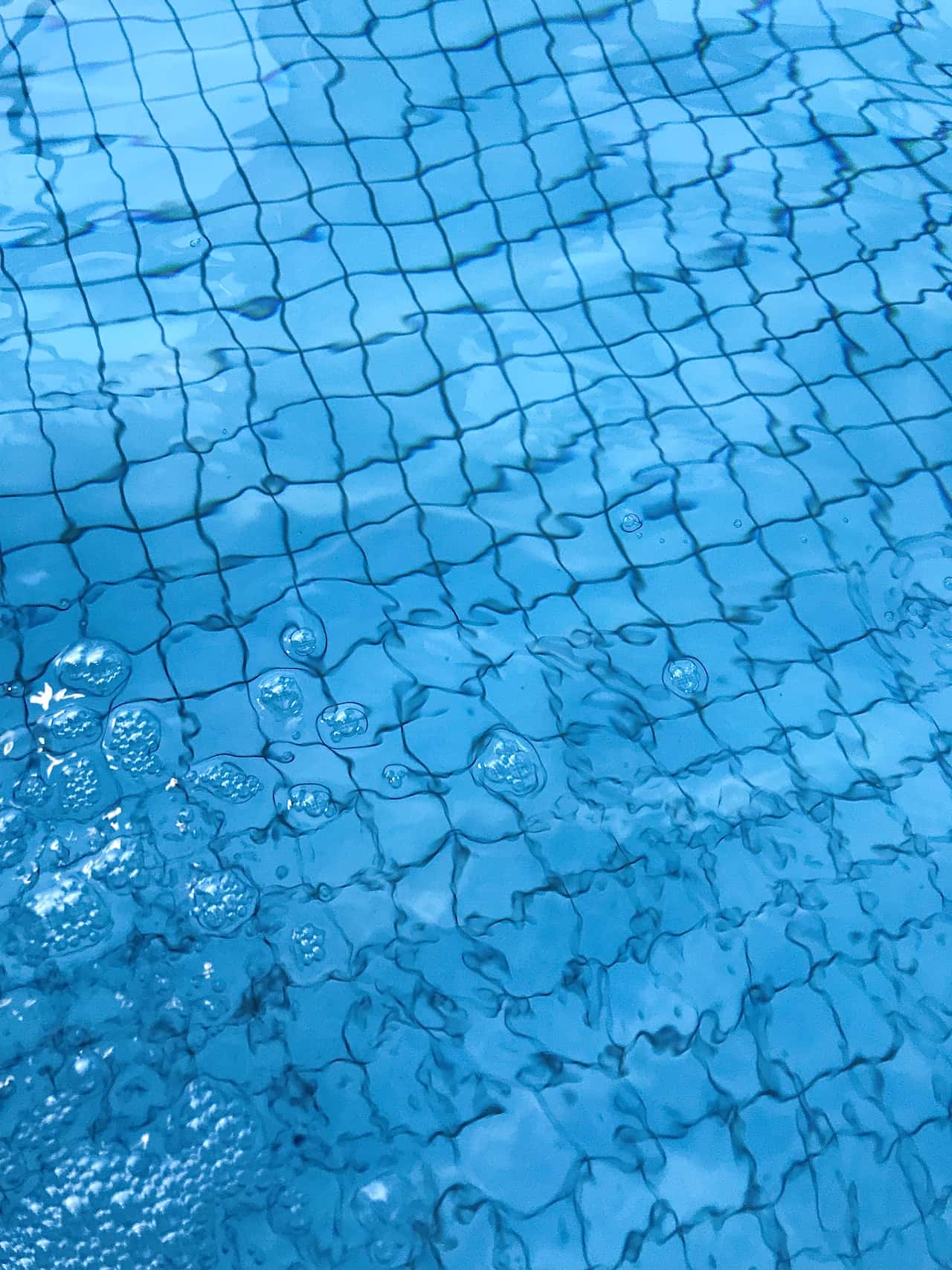 glass pool tiles