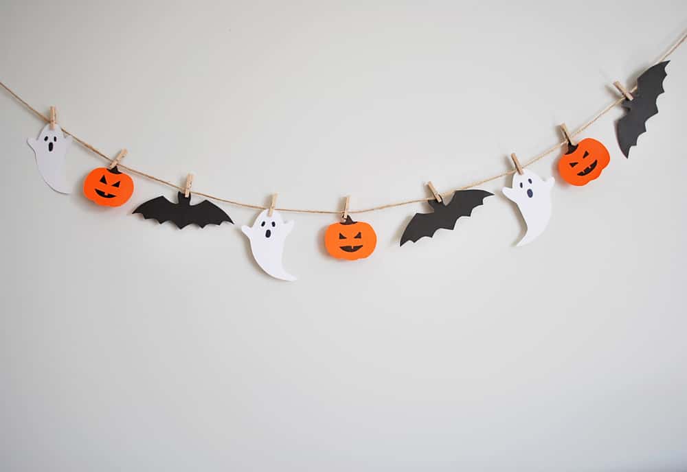 halloween wall hanging ideas