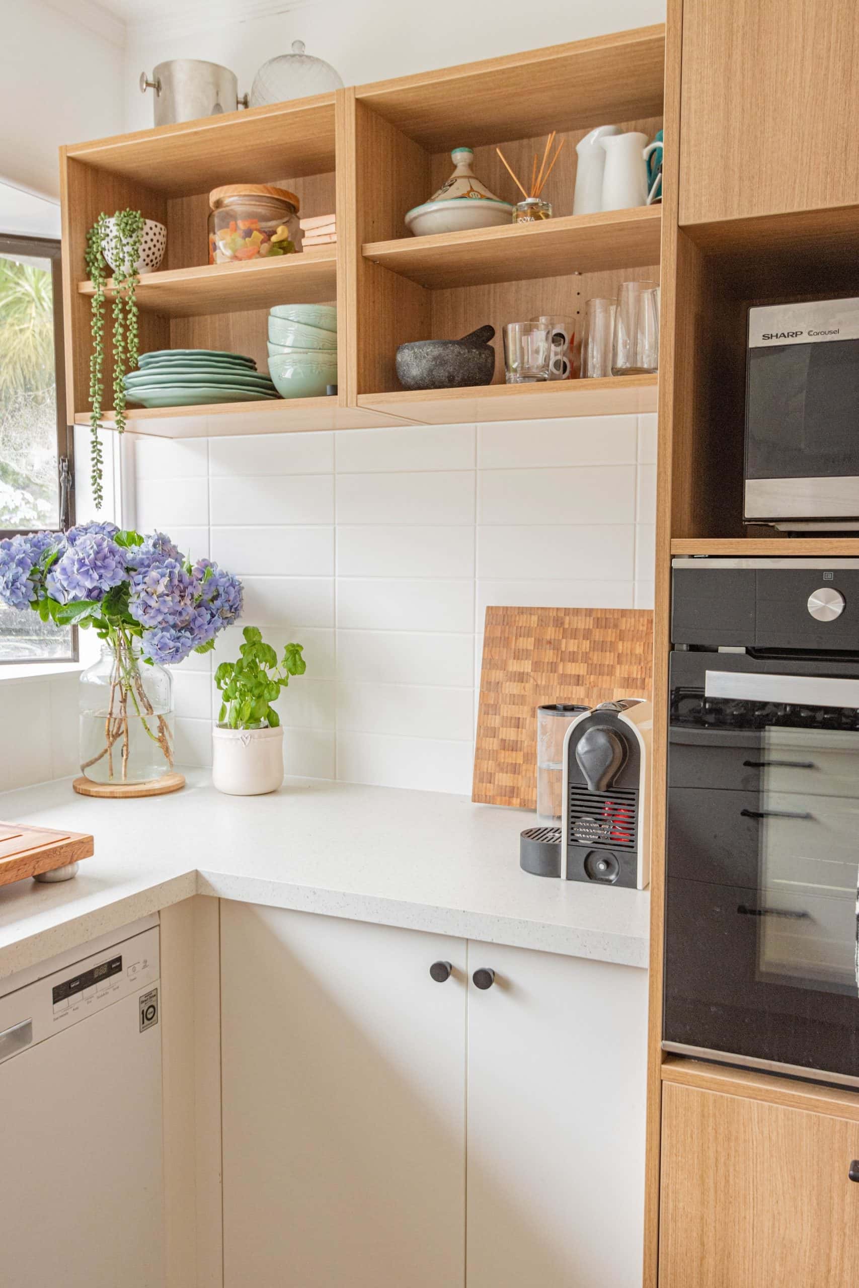 5 Must-Have Kitchen Accessories For Your Home - HomeLane Blog