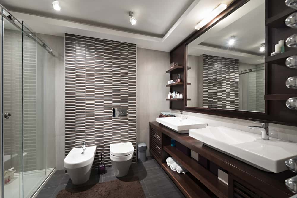 patterned bathroom tiles