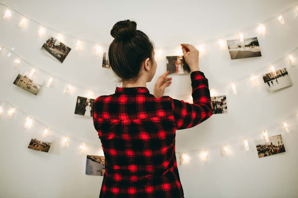 polaroid bedroom photo wall ideas