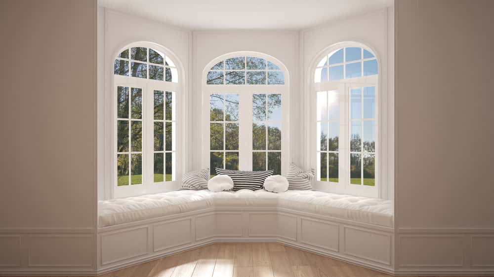 bay and bow windows