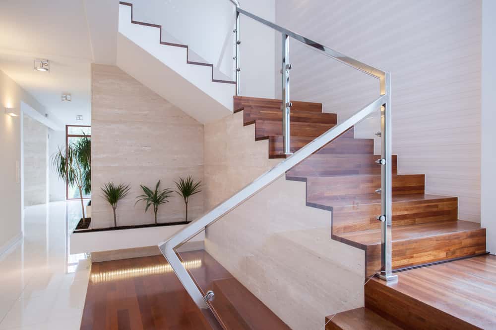 bolted staircase glass