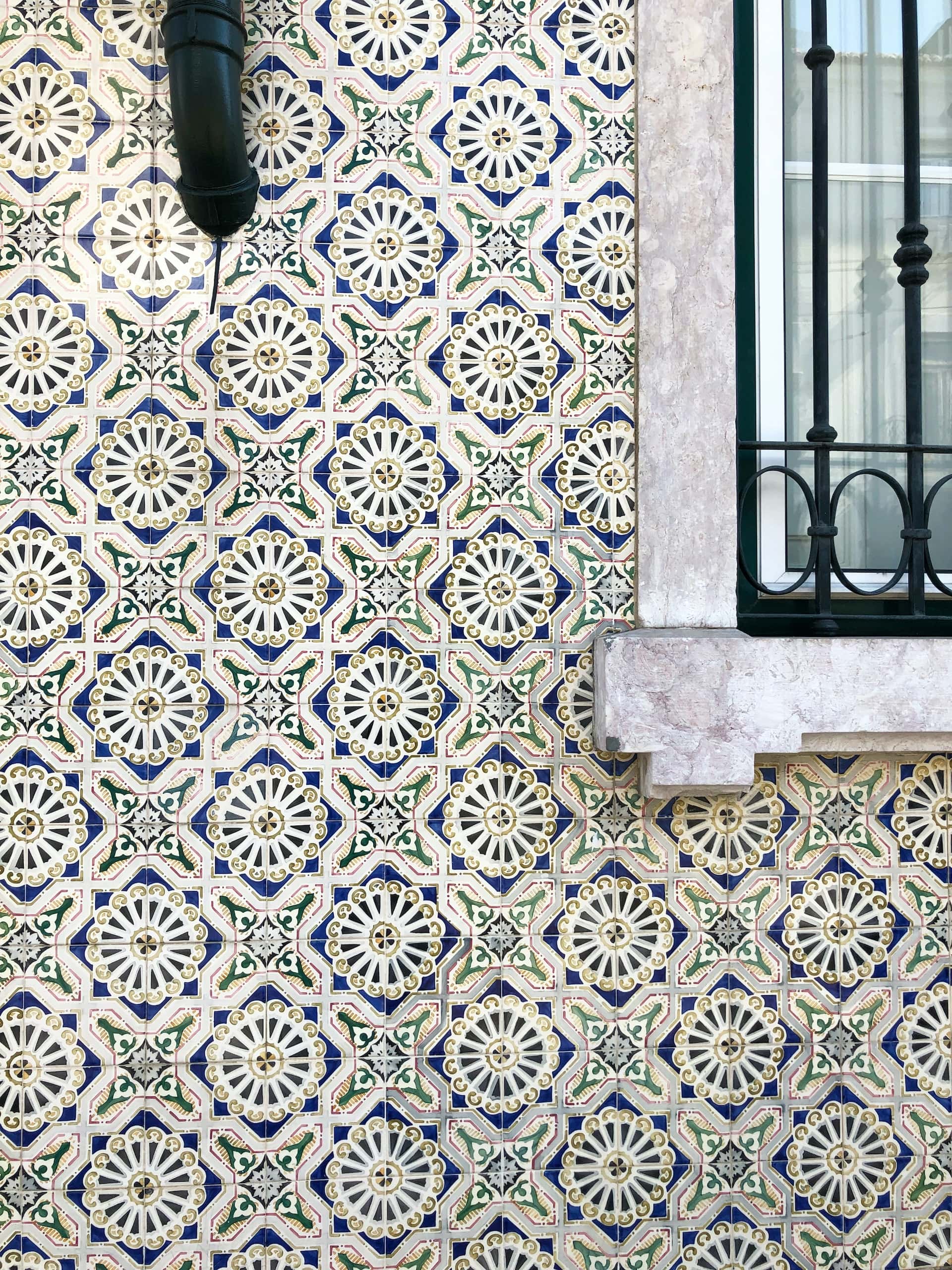 full-facade persian tiling