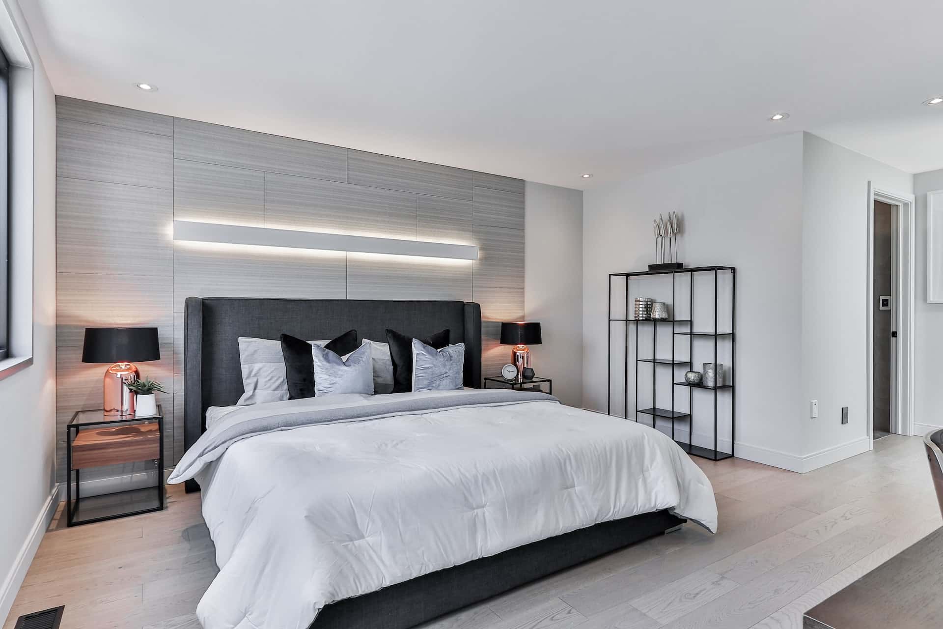 light grey wall ideas for bedroom