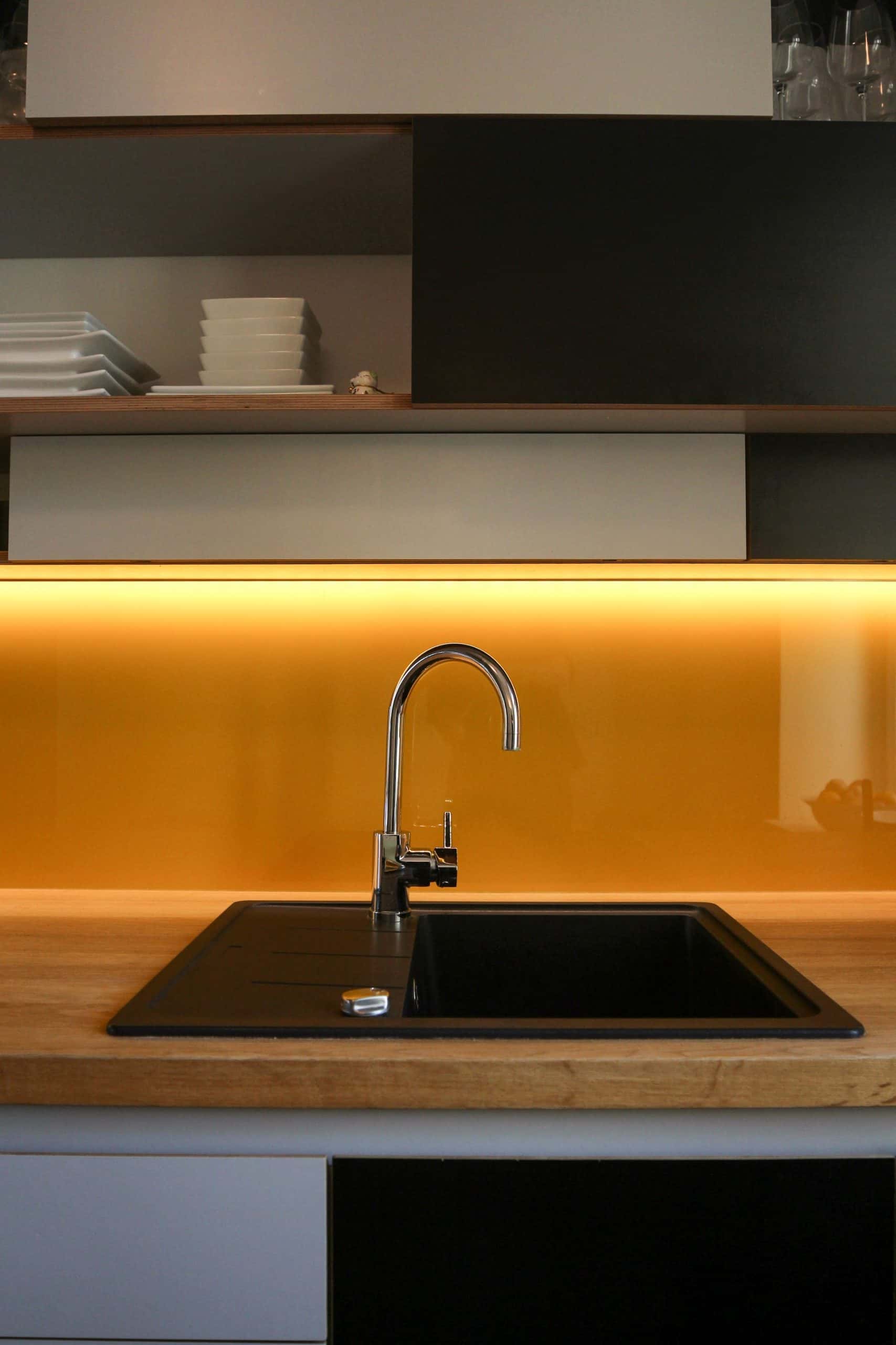 lit kitchen sink design