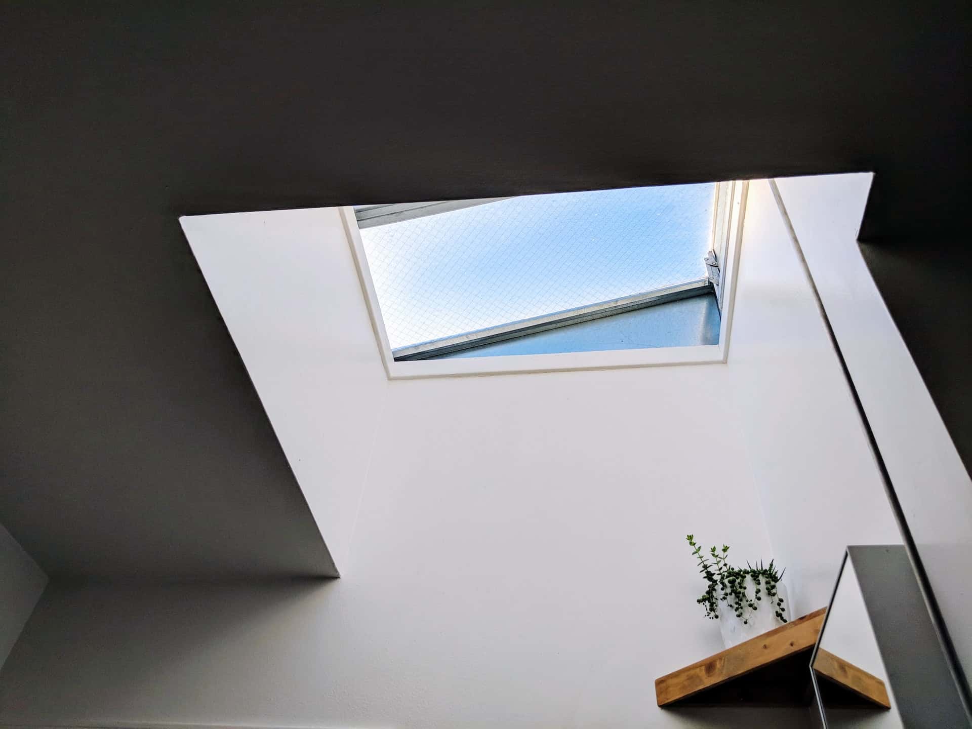skylight  home ventilation