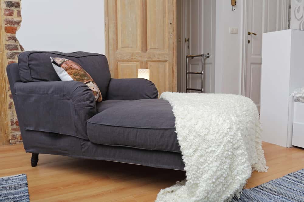 sofa design features