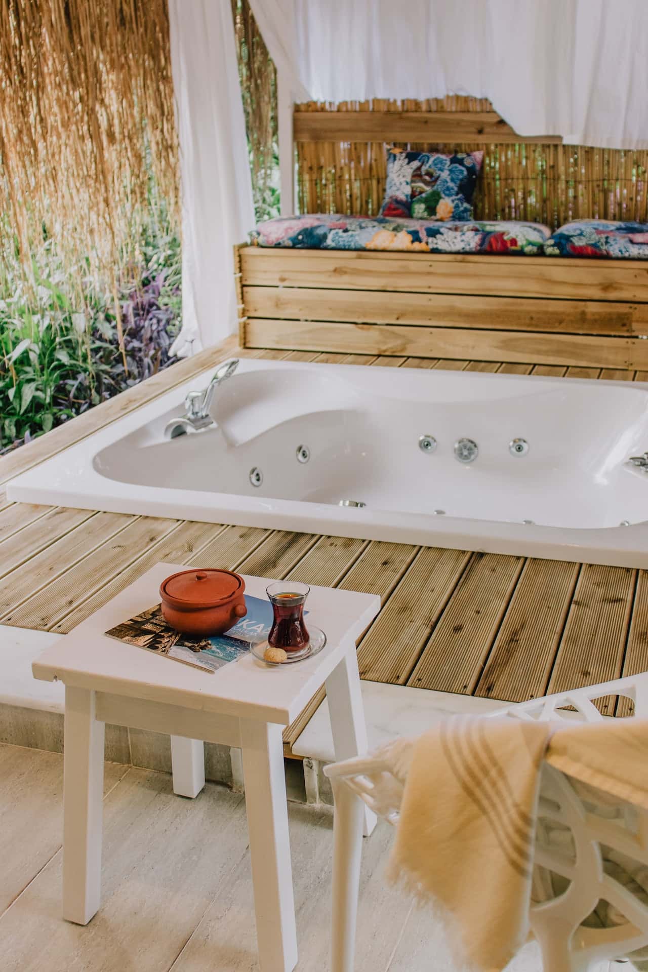 things to know about jacuzzis