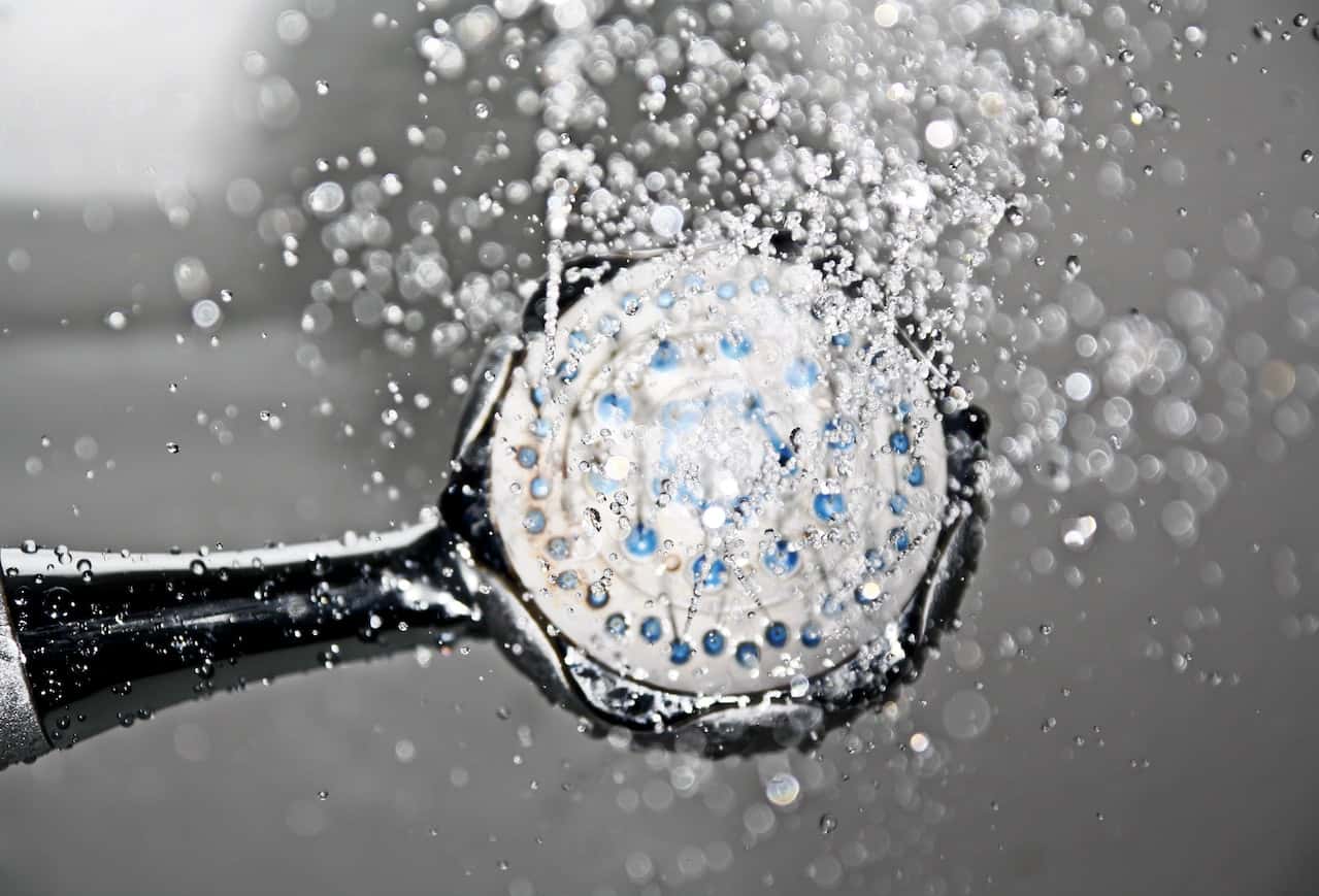 types of shower heads
