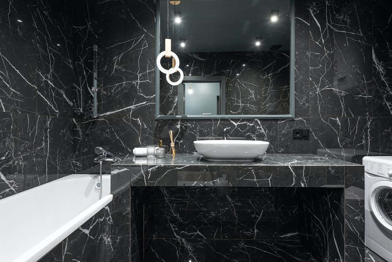 veined black bathroom designs