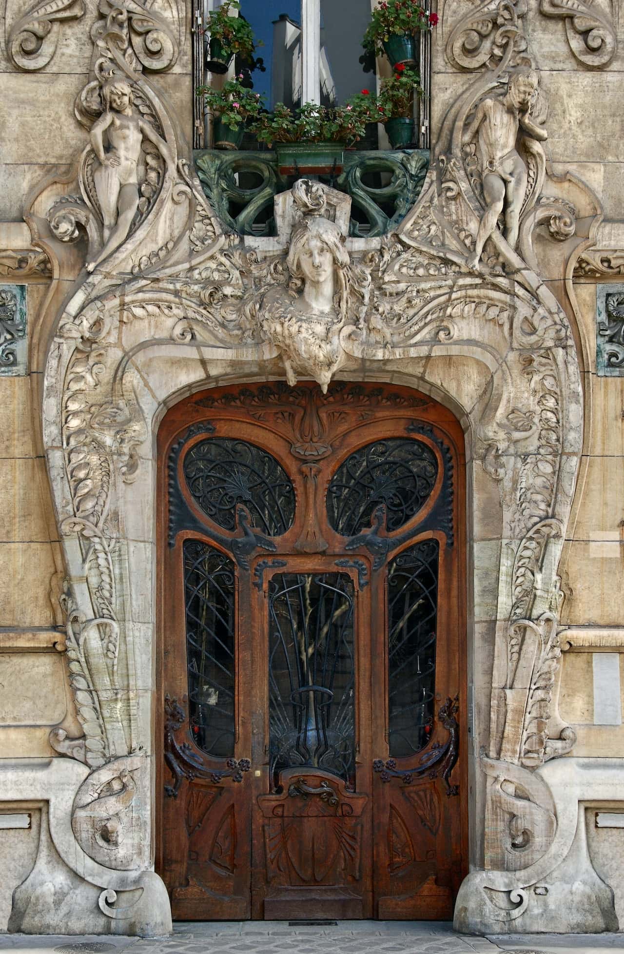 gothic appeal net door design