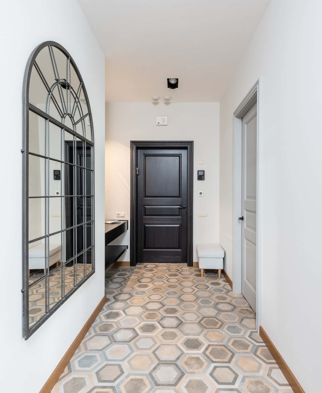 mosaic tiles for hallway