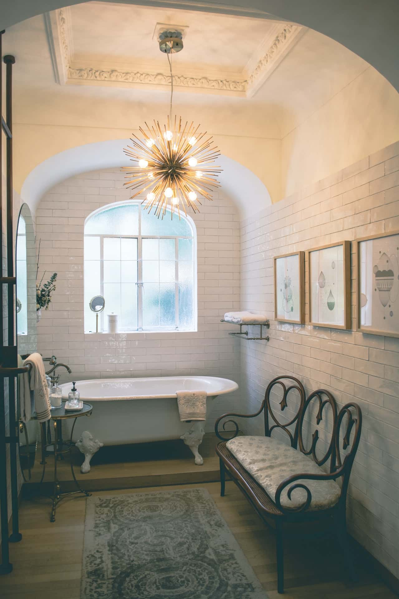spa inspired bathroom ideas - Gebruik deze 25 luxe bungalow-interieurontwerpideeën om uw ruimte naar een hoger niveau te tillen