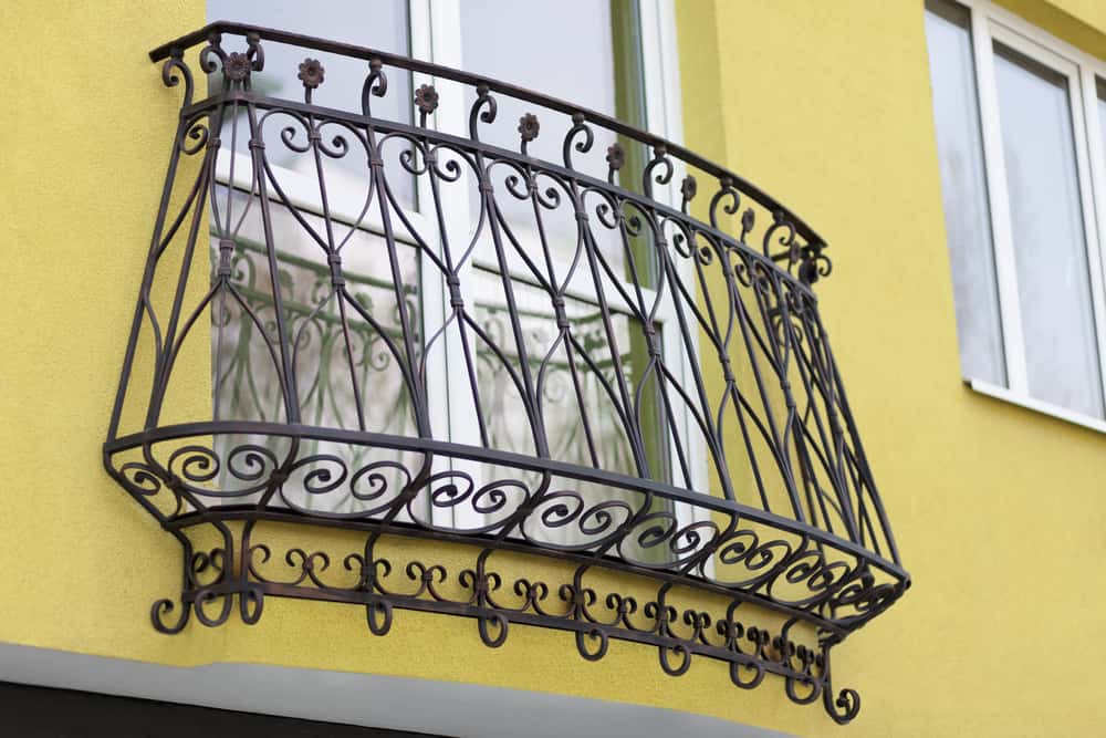 low-seated window grill design